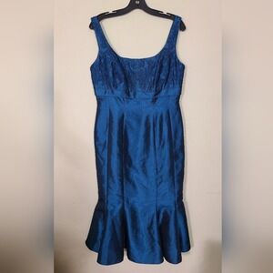 Jade Couture Womens 10 Embroidered Blue Sleeveless Mermaid Formal Dress Prom NWT